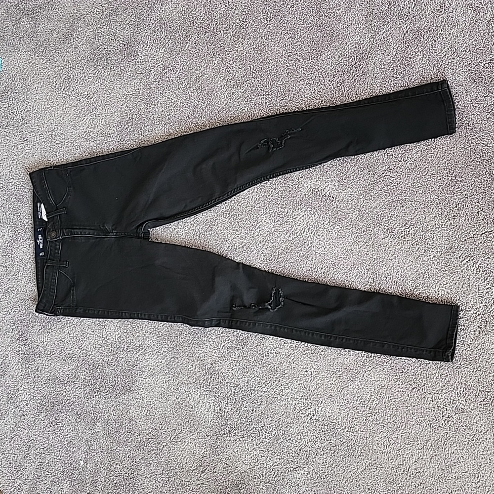 Hollister  Ripped Jeans (Washed Black) Size 5 L